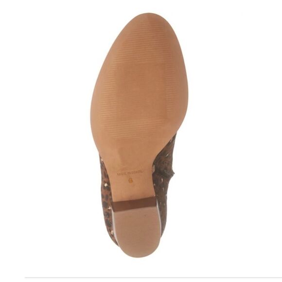 Madewell The Rosie Ankle Boot - Picture 8 of 9